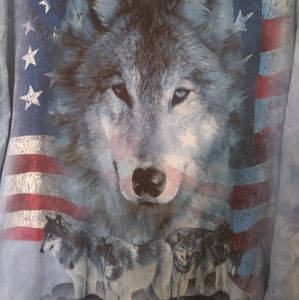 The Mountain Graphic Wolf Long Sleeve Tee  XL